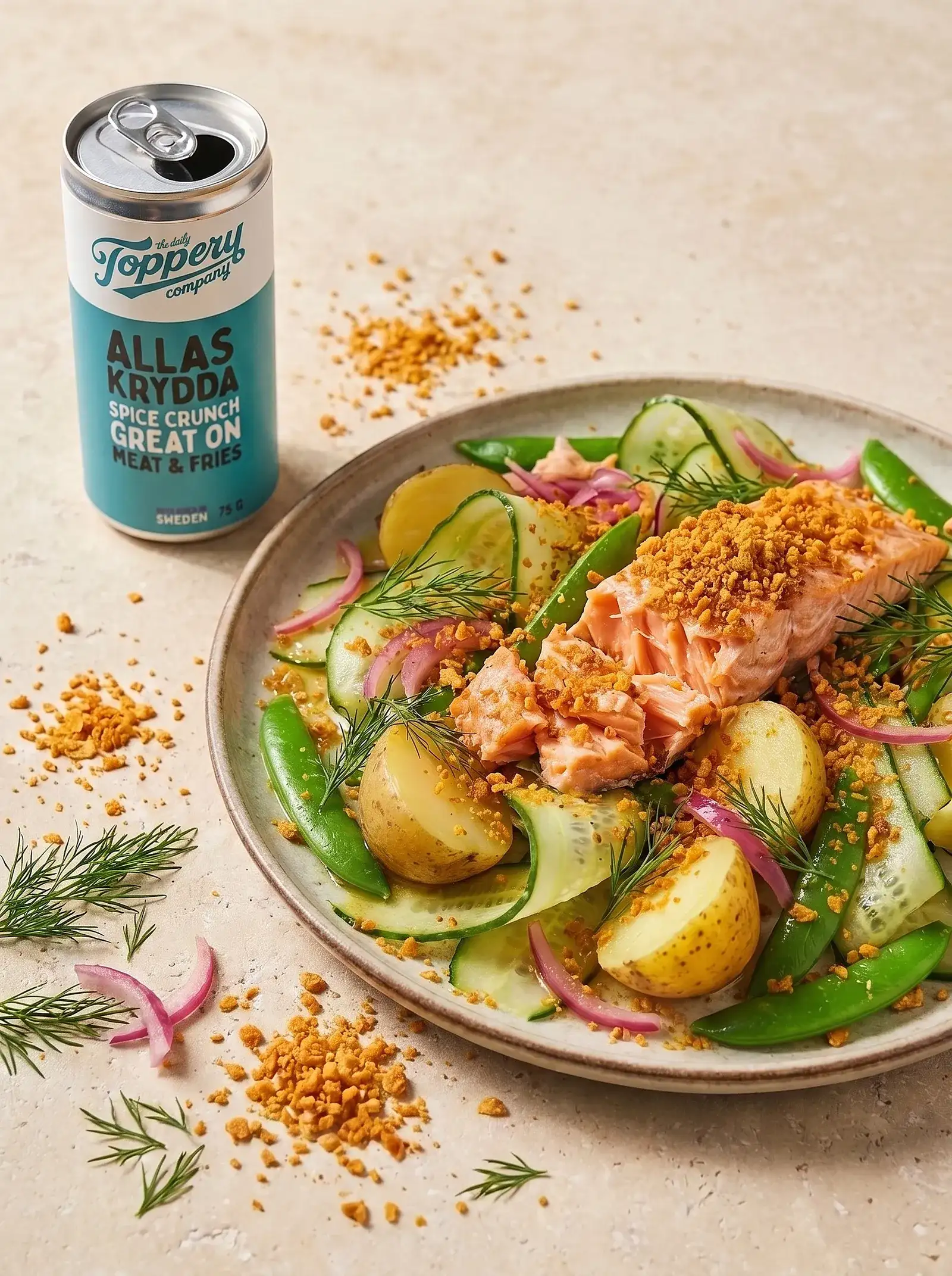Smoked Salmon Nordic Salad toppad med Toppery Allas Krydda